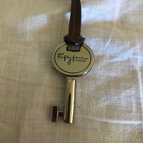 Fifty Four Fossil Brown Leather Clutch - Picture 6 of 8